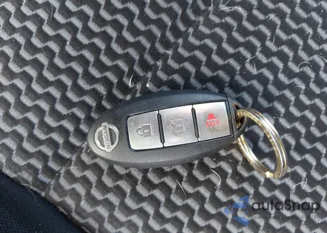 2015 Nissan Juke S из США, поврежденный, VIN JN8AF5MR9FT505202